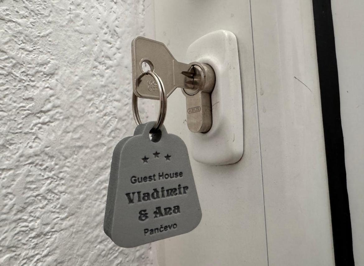 Guesthouse Vladimir & Ana Pancevo Exterior photo